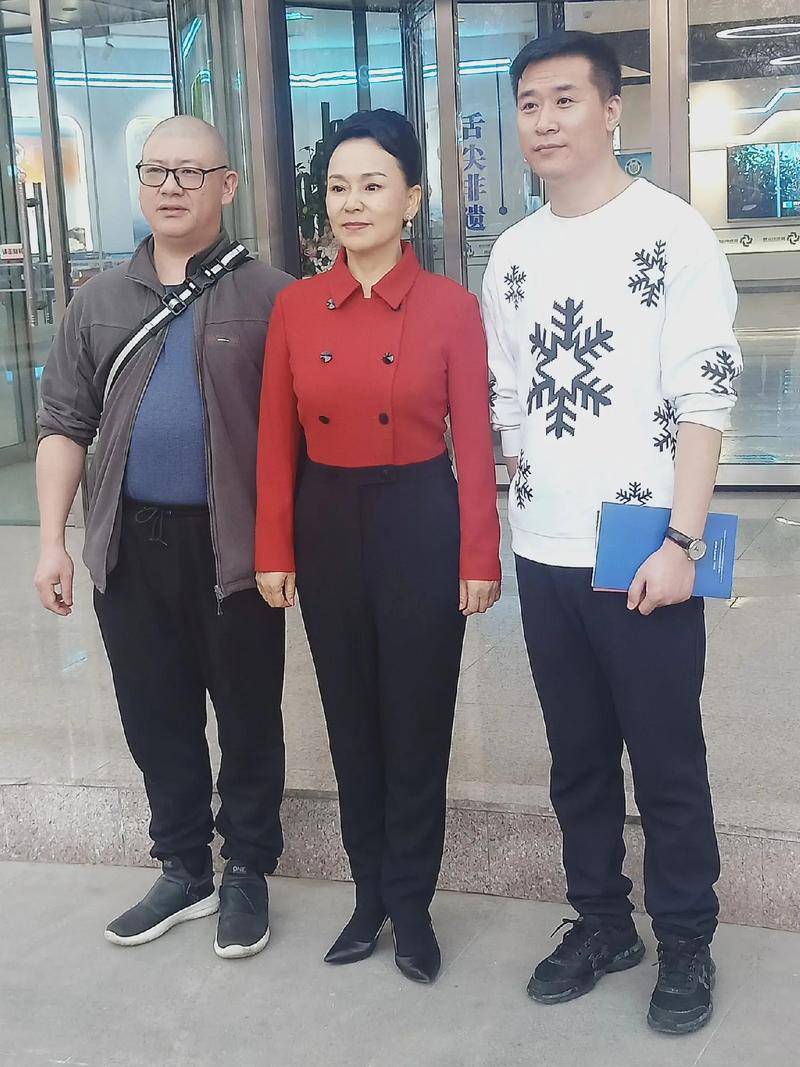 蓝海集团负债超35亿,同意进入破产重整程序,副董安英已停更一年