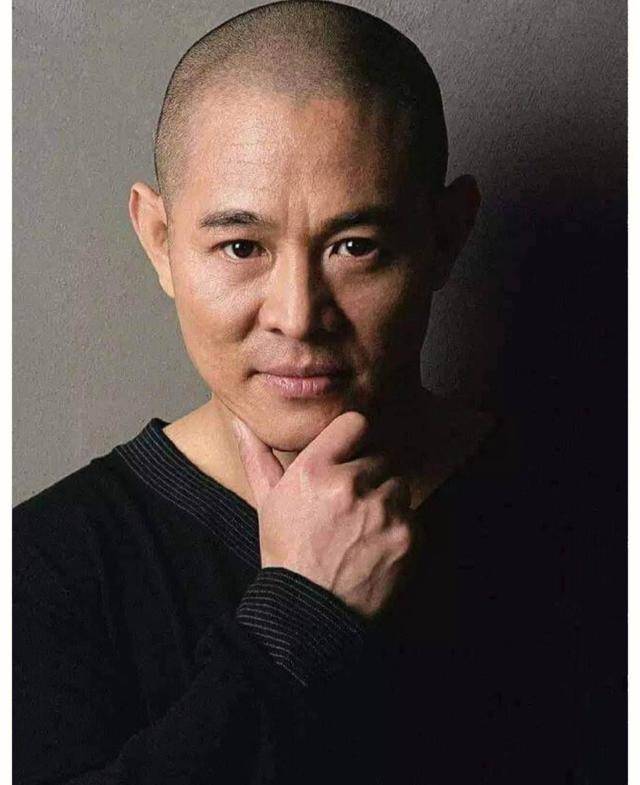 李连杰不是本人图片