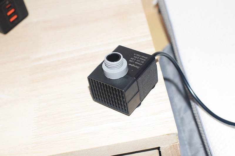 当贝智能鱼缸 1 Ultra 现代科技与自然生态的完美融合