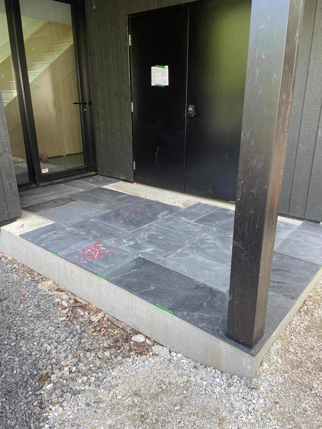 花岗岩湿贴:让石材更贴合,更美观