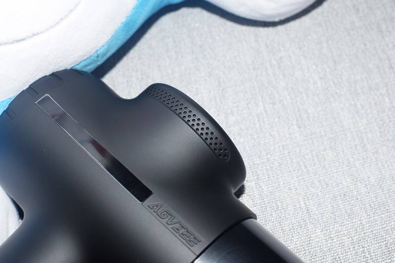 “非常规”产品，封神级性能火爆健身圈，未野ProMax筋膜枪测评