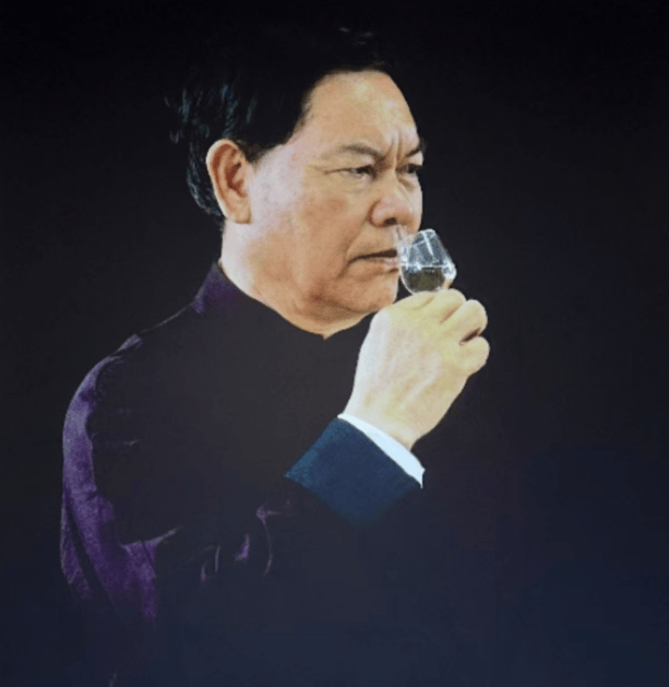 酱香工艺活化石曹大明大师酿造的黔韵·凉都系列酒在江城大受热捧(图7)