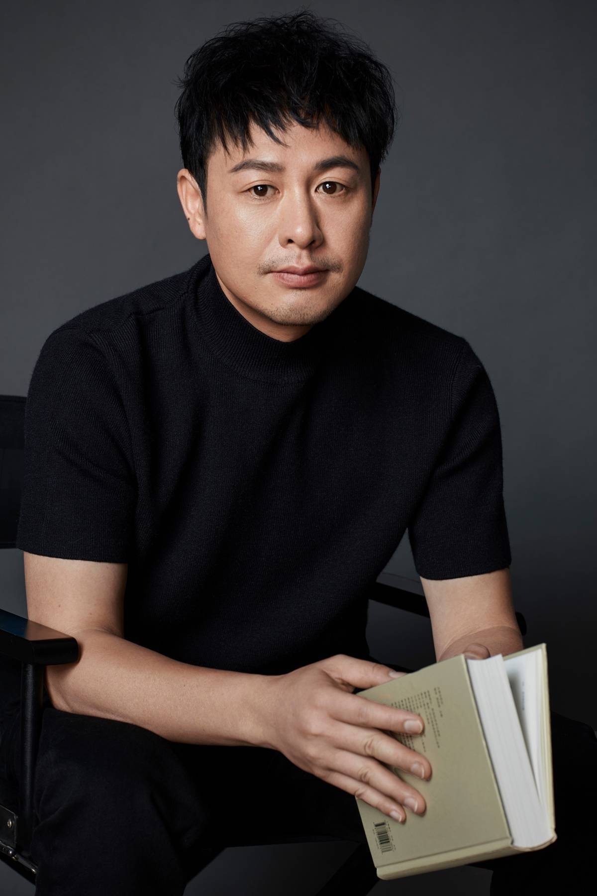 越老越有味 盘点五位大器晚成的"叔圈"顶流演员 挡不住的大叔魅力