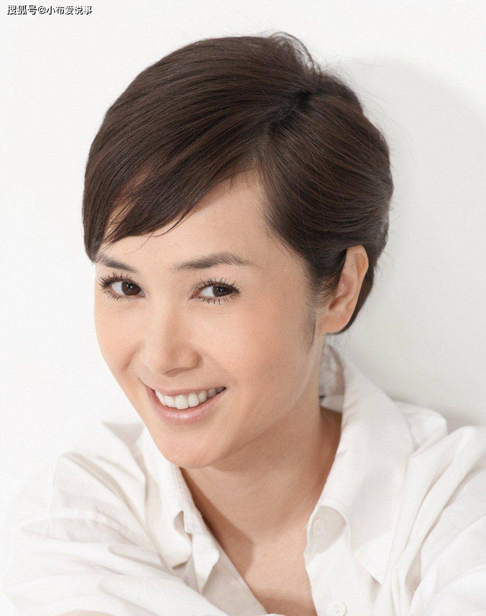 蒋雯丽 