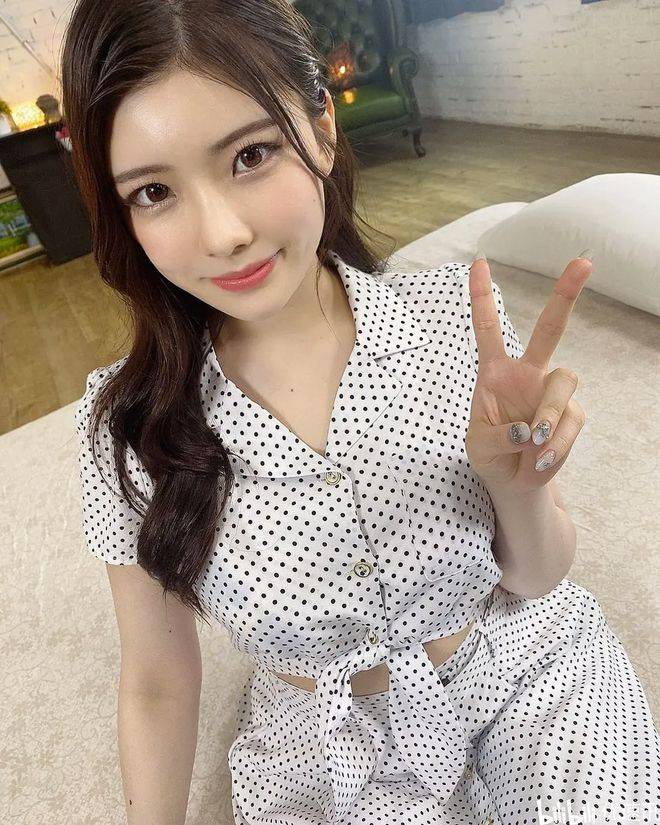 魔镜号25周年冠军大型人气新人女星【神木丽】_Star_作品_宅男