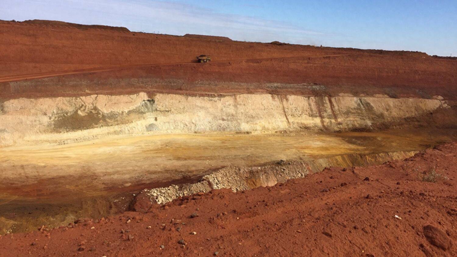 中国稀土断供，美国军工遭重创，澳企自救求生路，断供风波何去何从？_搜狐网