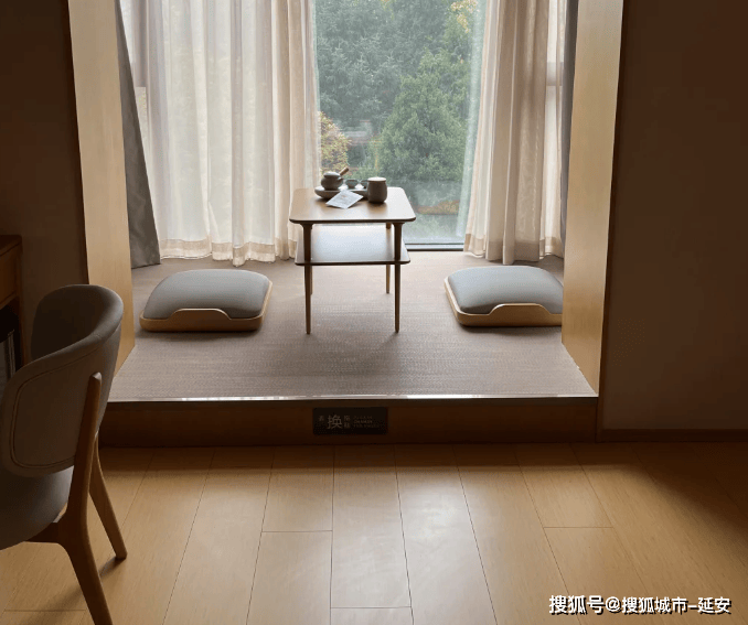 北京旅游五天四晚攻略,跟团旅游五日多少钱?看完就知道!_小何_大兴机场_升旗