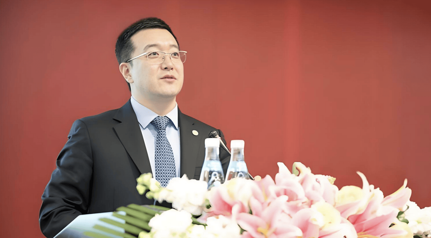 从天士力到国台酒,闫二代是投资人还是实业家很关键丨正经深度