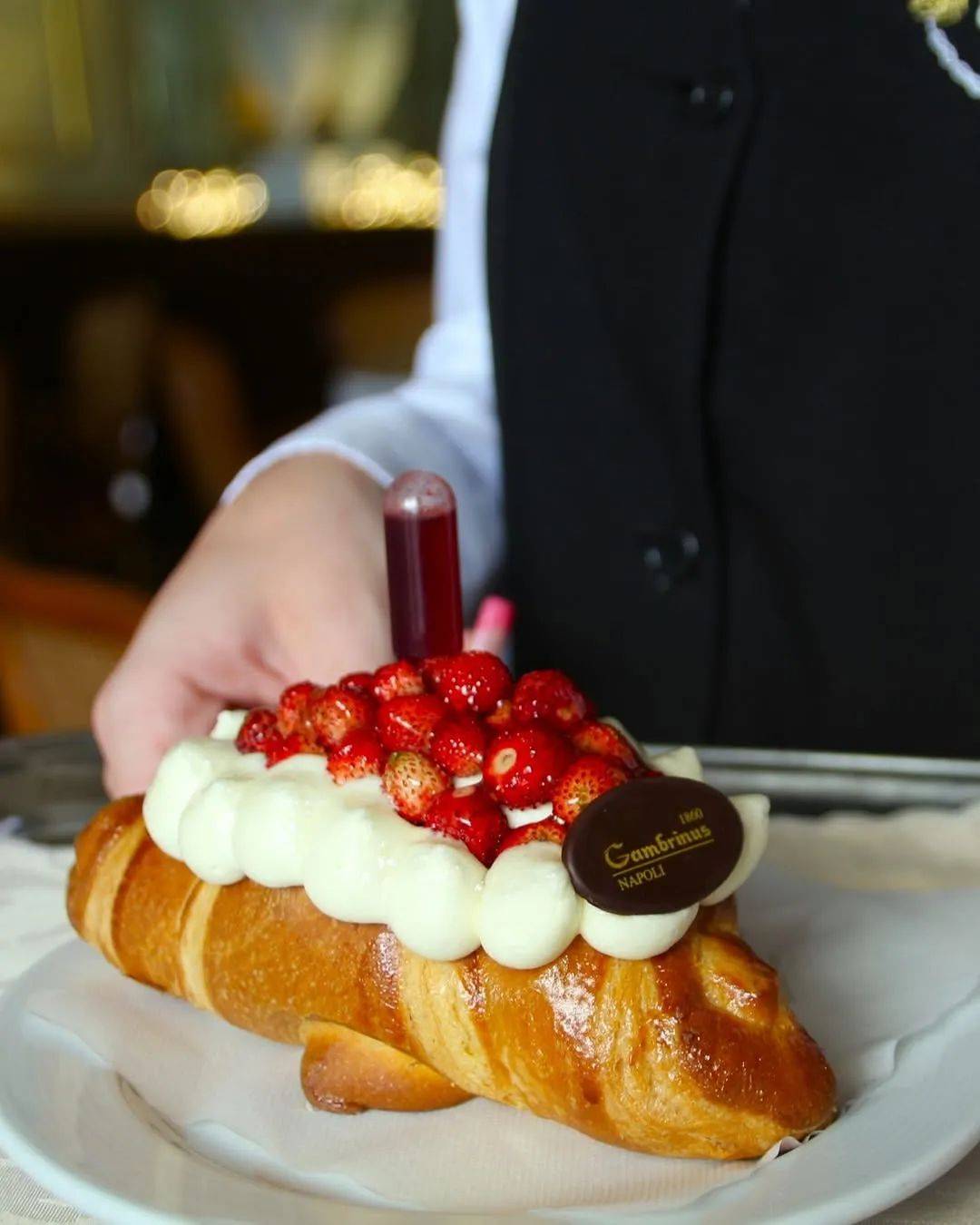 图片[15]-意大利那不勒斯游记｜披萨的故乡，那不勒斯究竟有多迷人？一次感官与历史的沉浸之旅 -华闻时空