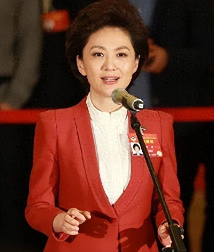 2021财经新闻女主持人(2021财经新闻女主持人有哪些)