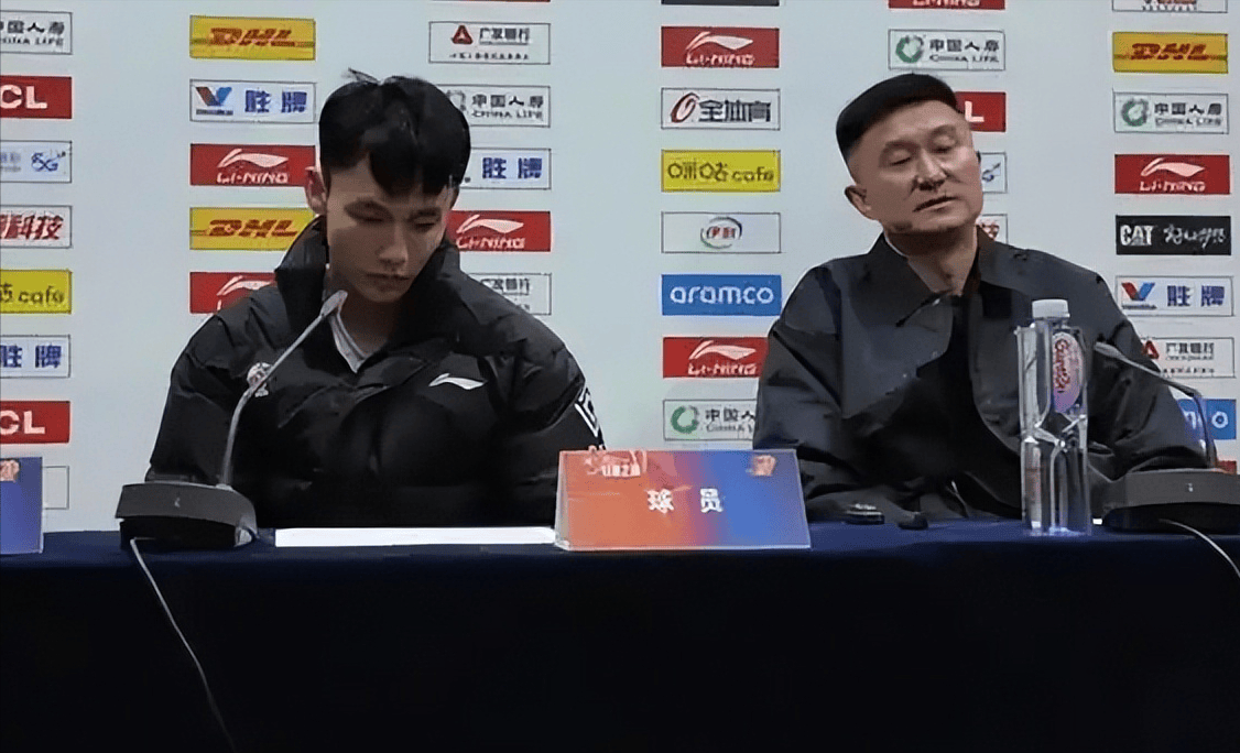 杜锋又整活！向球迷承诺：只要给徐杰投票，他下一场就打40分钟