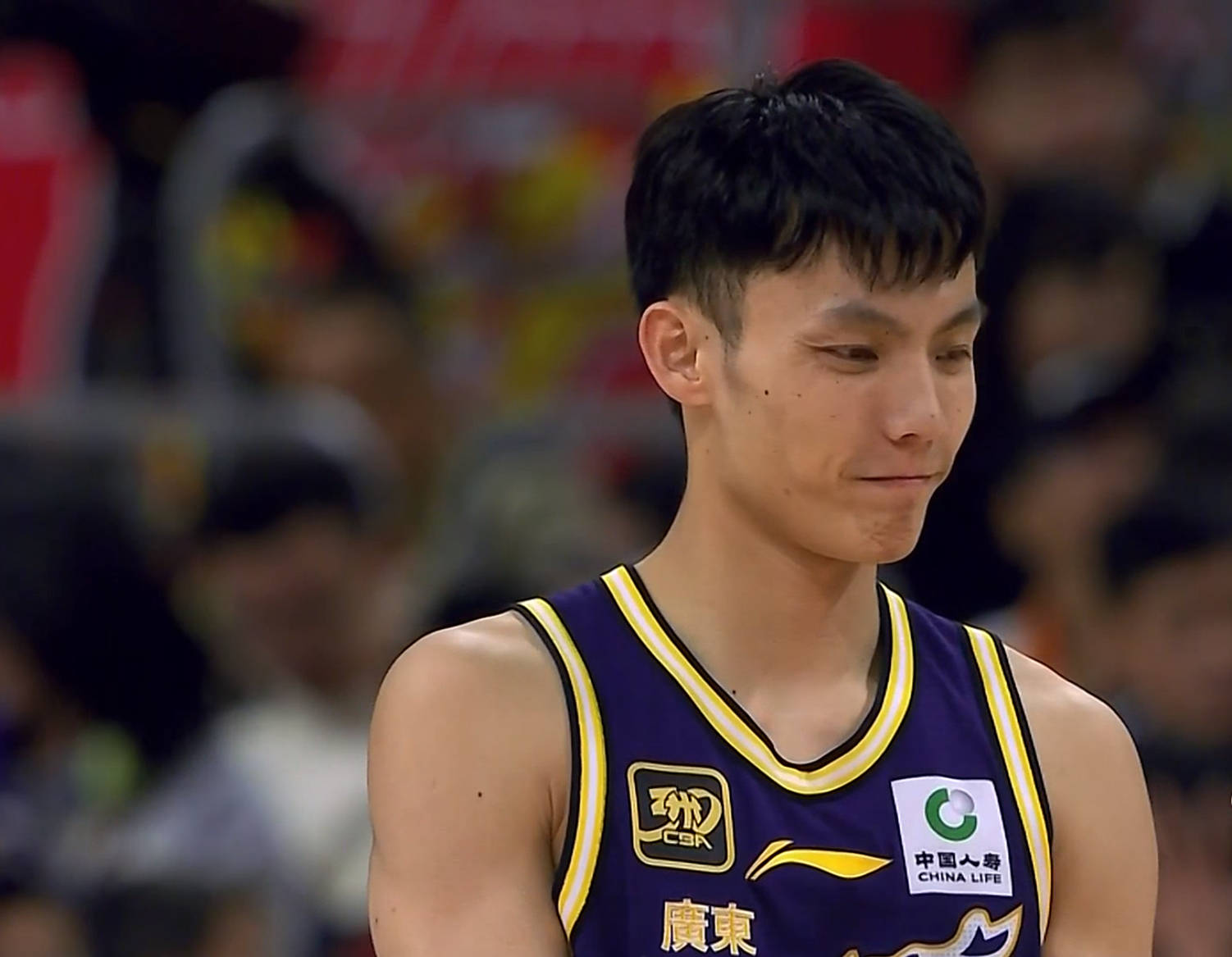 太适合广东队！CBA最强中锋打爆新疆男篮，这是杜锋的内线答案？