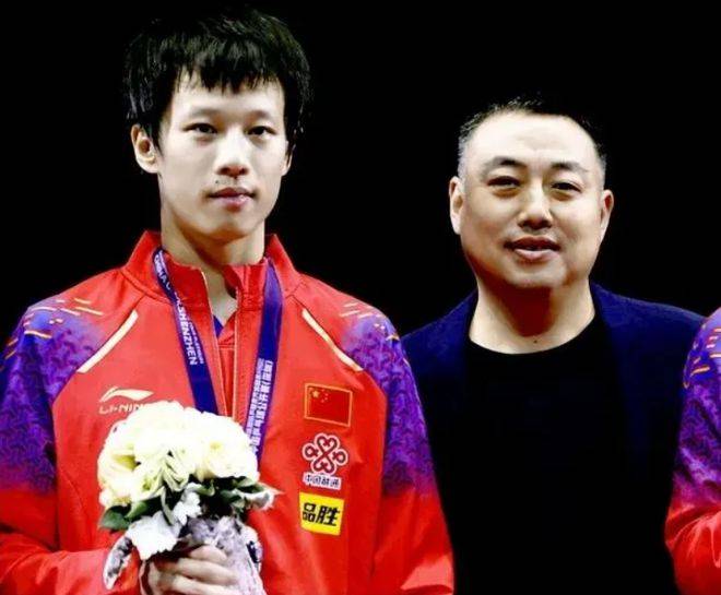 至亲离世,30岁林高远退出国乒?官宣,王皓发声,高远新责任曝光_父亲_时候_离开