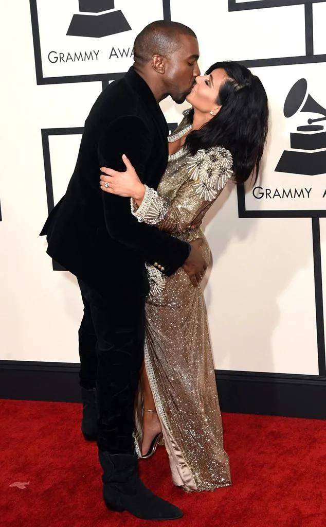 金卡戴珊和侃爷7年生4个孩子,三年后离婚