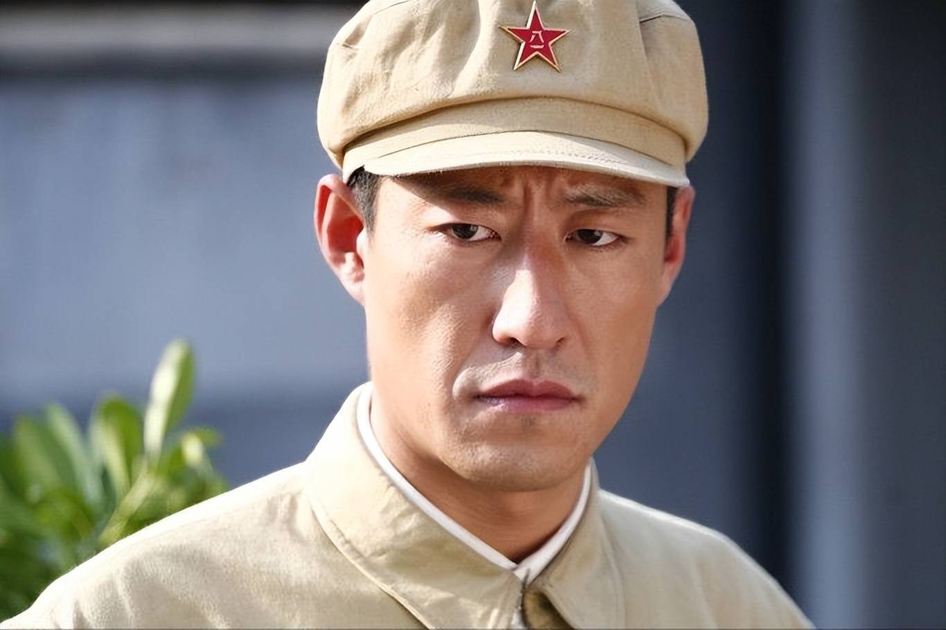 22岁嫁给35岁的于震6年生下3个孩子如今过得怎么样