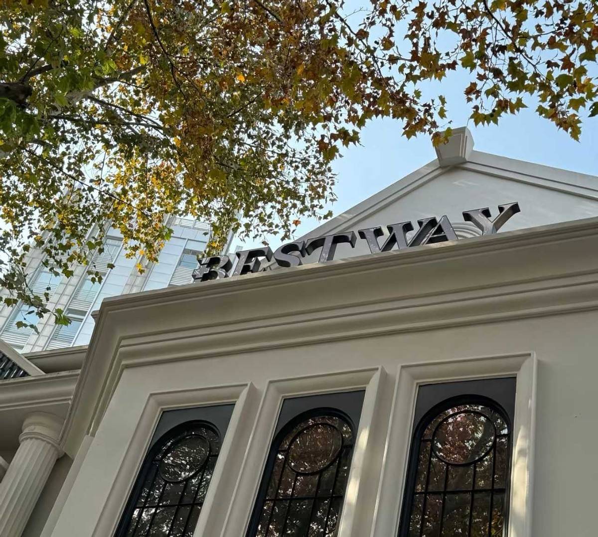 上海柏荟医疗集团被罚325万元:渠道医美的天终于要塌了(图1)