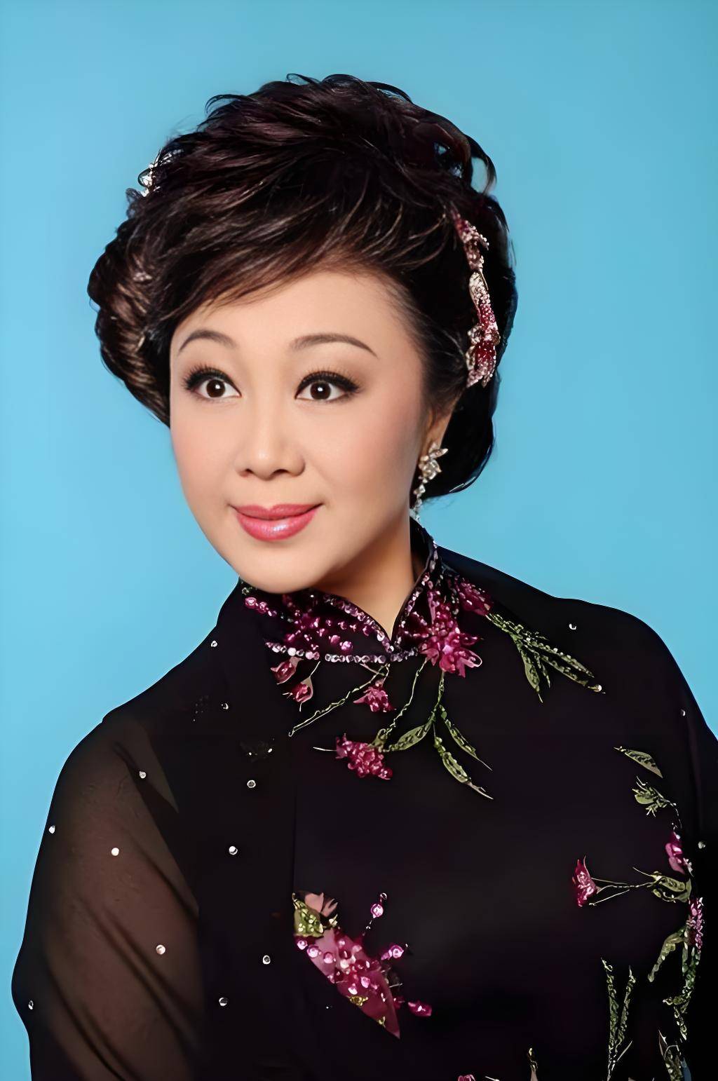 粤剧五大花旦:蒋文端靓,苏春梅唱功佳,曾小敏多变,陈韵红可惜