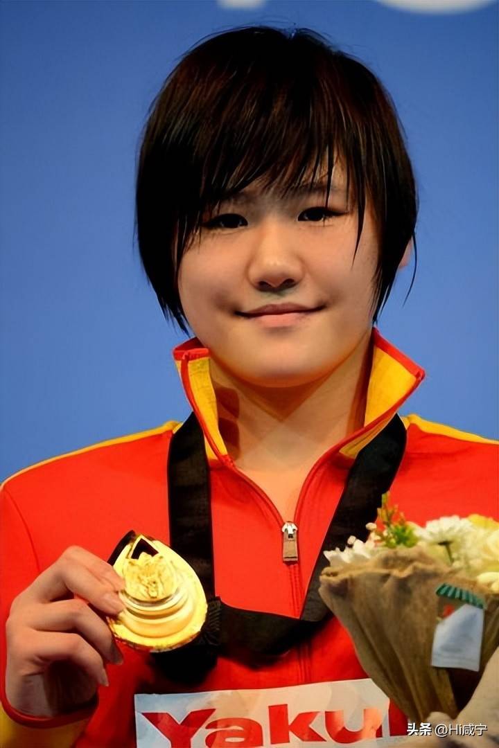 奥运冠军叶诗文,16岁大满贯,现在清华毕业,29岁越来越美