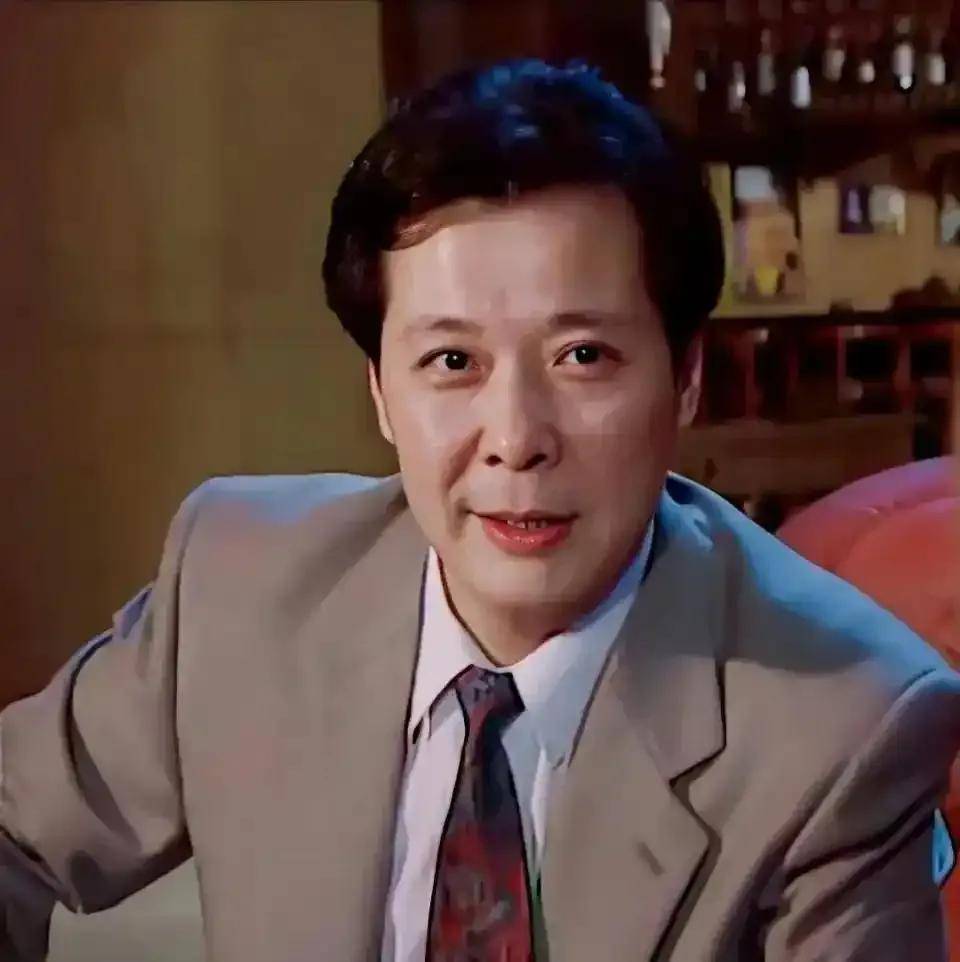 孙彦军:娶了普通妻子陈晓旭,婚后生一女,如今成院长