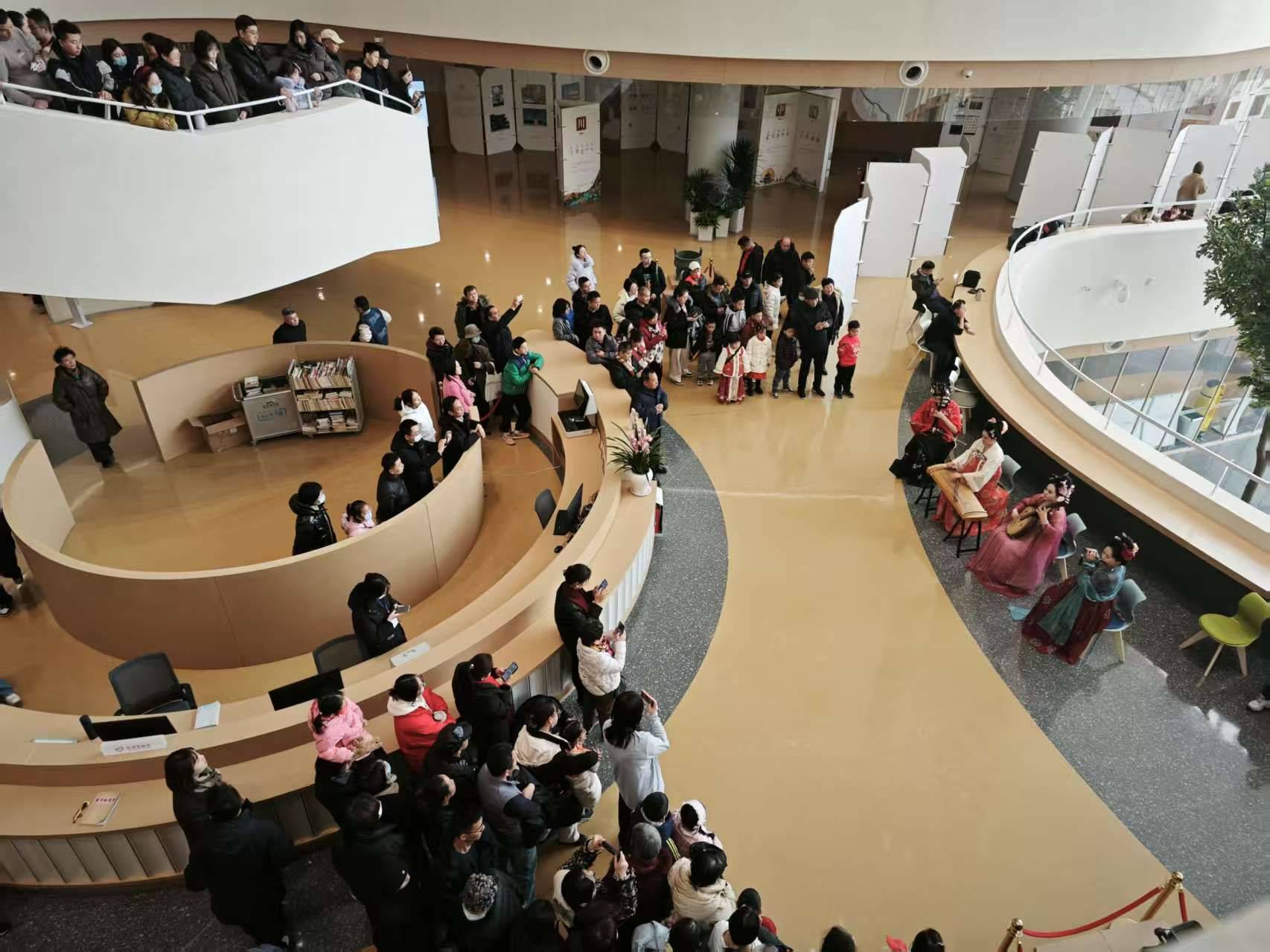 西安图书馆快闪音乐会，奏响新年视听盛宴