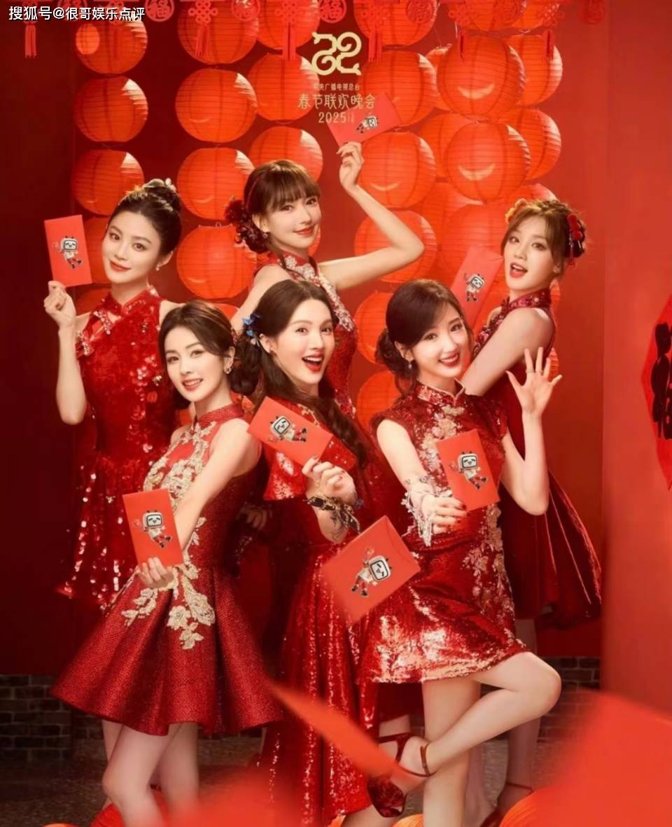 2025春晚中的十大美女，最惊艳的不是刘涛，也不是白鹿，而是王菲_节目_表演_观众