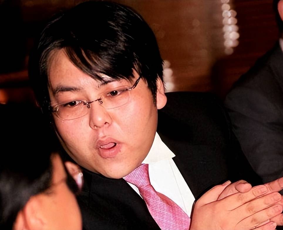 车晓谈前夫李兆会:世上除了我妈他最爱我,但他的爱令我无法承受