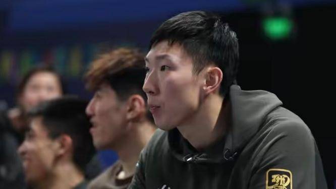 崔永熙加入广东男篮！杜锋笑出双下巴，重组“3塔阵”冲击总冠军