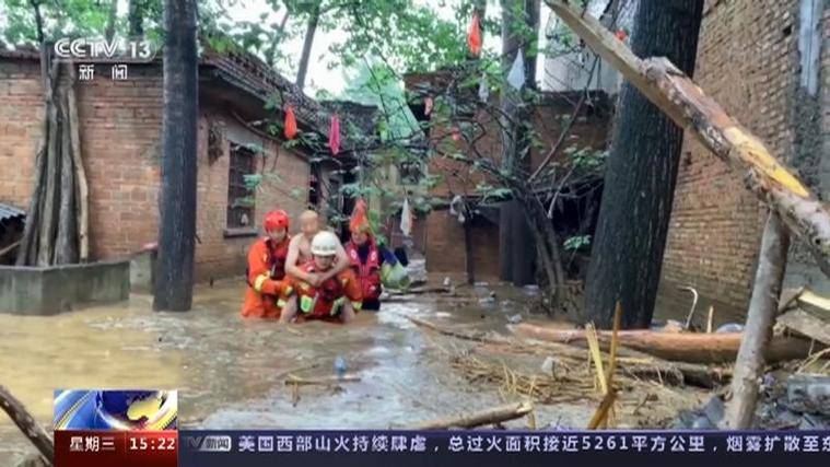 图片[8]-洛杉矶山火刚走又遭暴雨，1亿多居民处在警报下，特朗普紧急宣布 -华闻时空