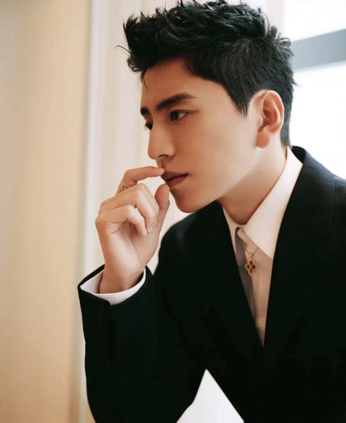 王大陆"逃兵役"事件:星光背后的"逃兵"疑云?