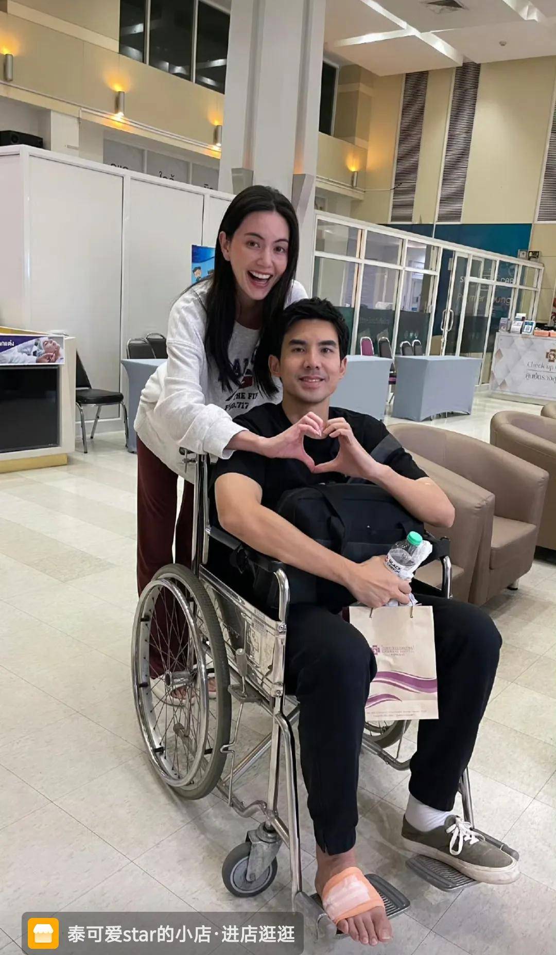 泰星mai和ter今年情人节男友怎么还坐上轮椅了幸亏有女友照料