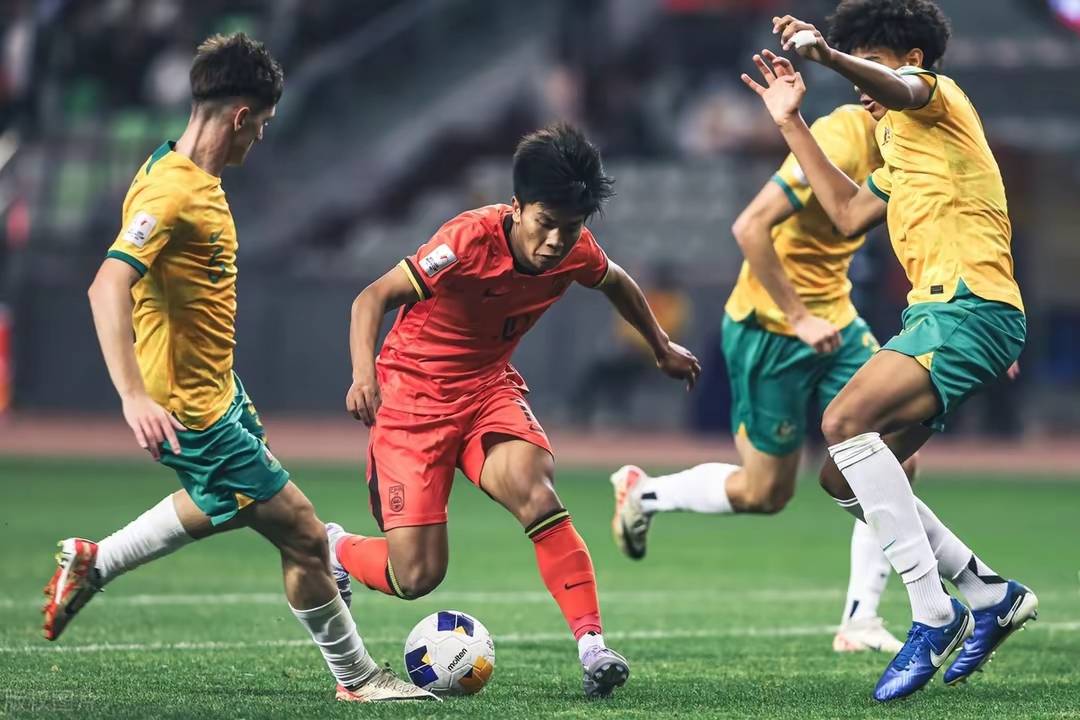 U20亚洲杯：中国男足晋级淘汰赛，剑指四强力争世青赛门票