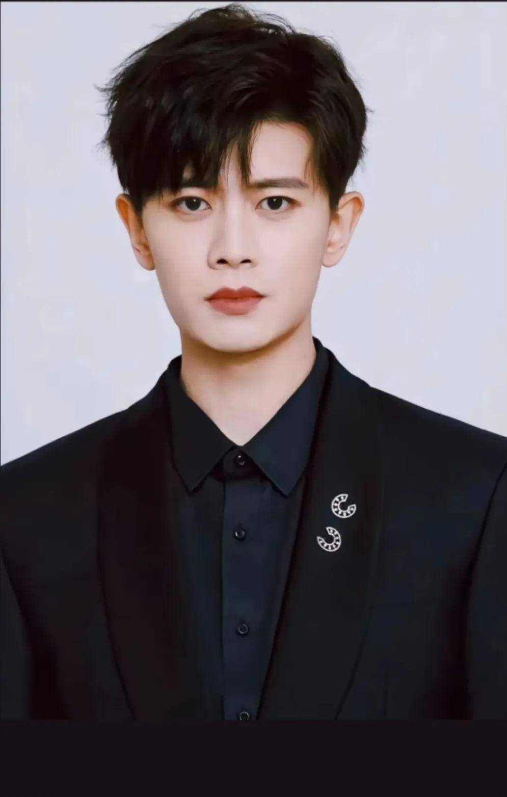 任嘉伦专属,国超太帅了