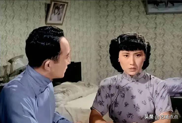 影片《永不消逝的电波》中的"何兰芬",《苦菜花》中的"星梅"——袁霞