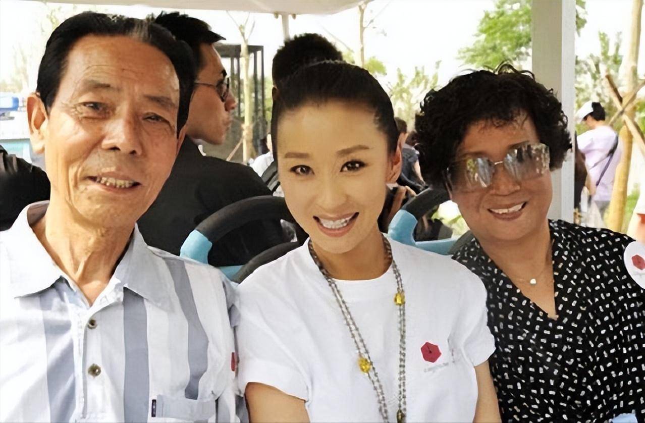 苗圃与罗晋分手:她嫁二婚富豪生龙凤胎,他娶唐嫣做爸爸