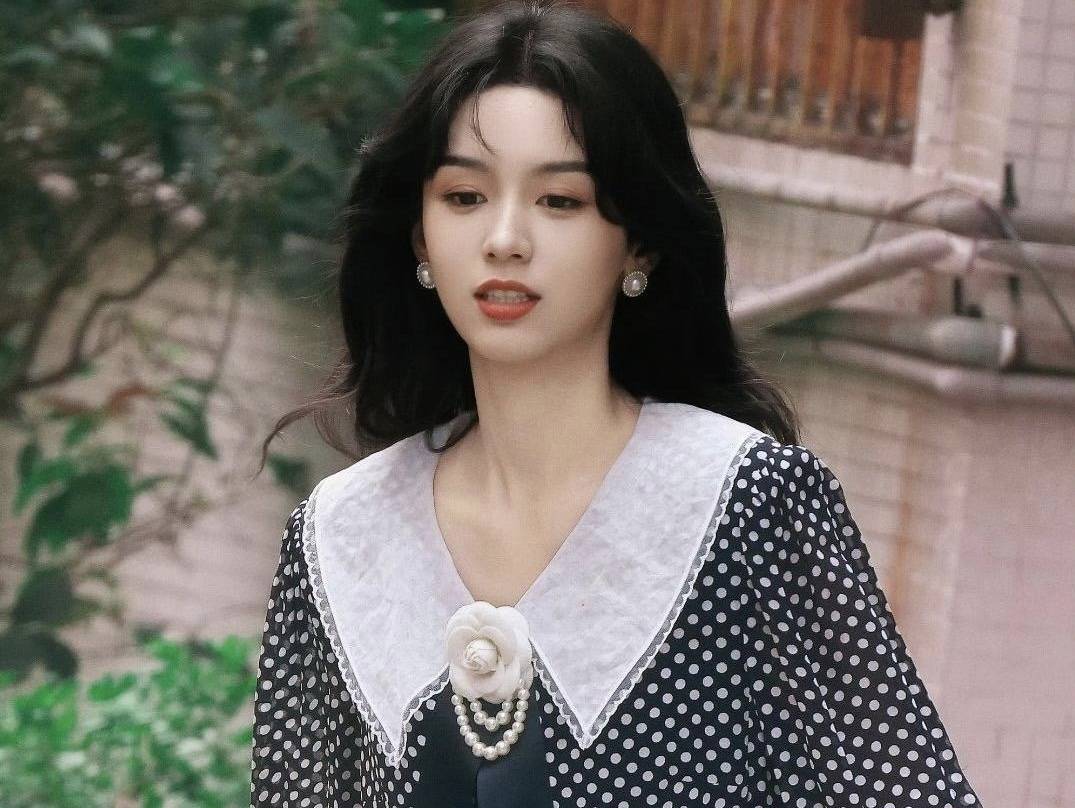 《你好 1983》周也翟潇闻携手演绎跨时代的青春记忆。_夏晓兰_周诚_观众