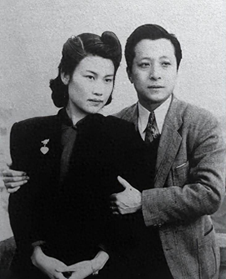 原创知名演员金山前妻是张瑞芳65岁娶亡妻孙维世的亲妹妹