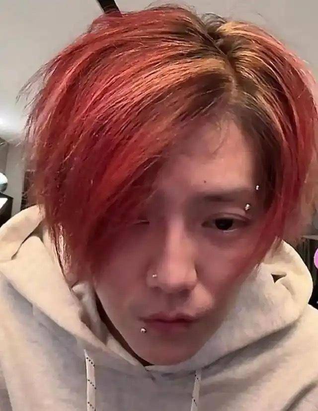 关晓彤鹿晗分手传闻再起？众多细节成疑点