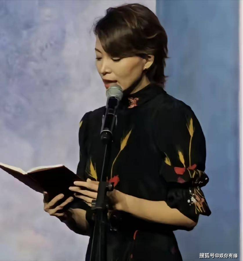 董卿与密春雷：那些影响她事业的大事 董卿密春雷感情婚姻：背后的争议与波折