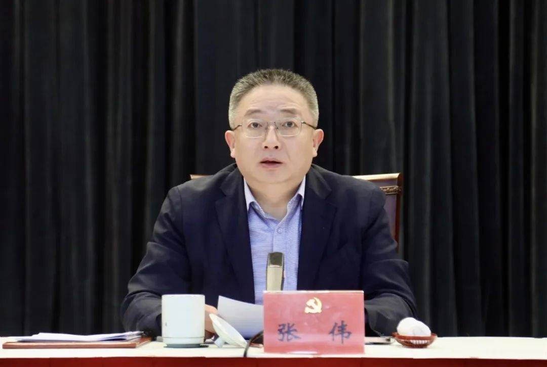 长宁区召开2025年政法,信访工作会议