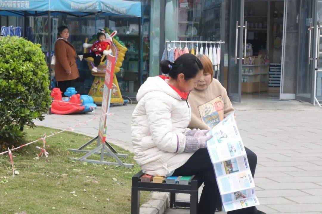 多部门齐聚大邑斜江河，共筑“世界水日”生态防线，大邑斜江河“世界水日”活动：修复生态，普及水法