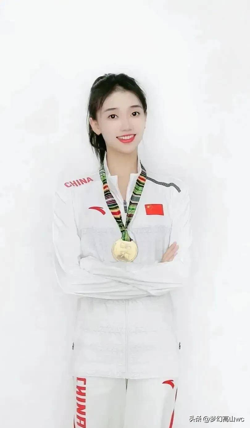 舒思瑶:潜力新星的闪耀轨迹