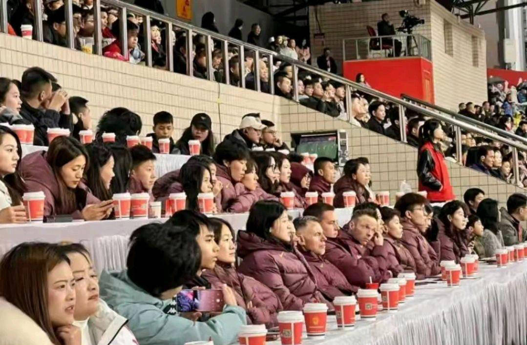 中国女足观战中甲焦点战：铜梁龙主场胜辽宁铁人，备战永川国际邀请赛