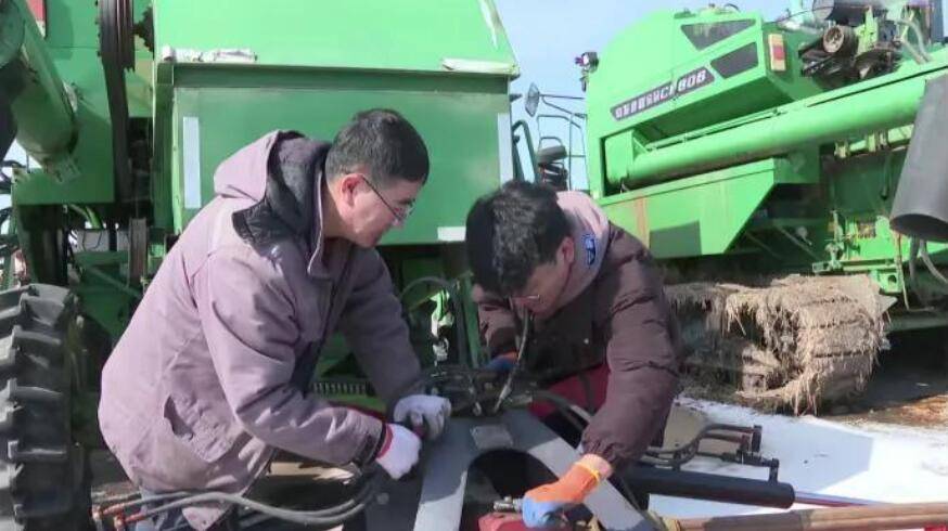 富锦附近农业机械质量的简单介绍 富锦附近农业机器
质量的简单

先容
（富锦农机公司电话） 农业机械