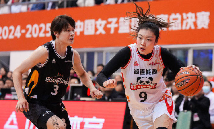 WCBA总决赛第二场：四川女篮主场背水一战，韩旭李梦能否率队逆袭？