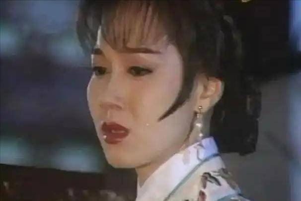 变老,坚持26年不吃肉不生子,如今54岁近照不敢认