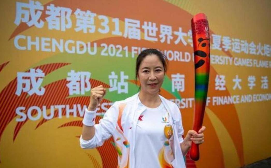 "孤独"的奥运冠军王丽萍,她赢得金牌后,现场却无人庆祝