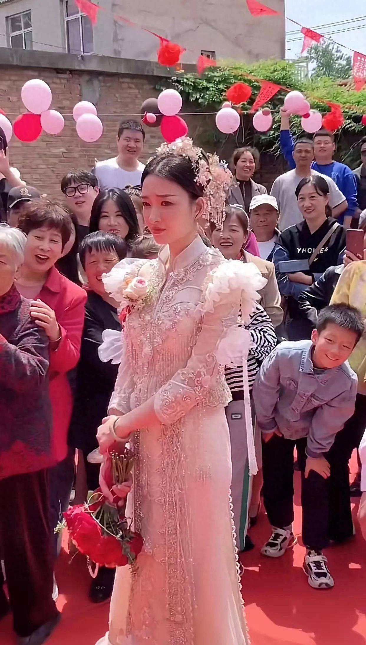 实拍新娘婚礼才艺表演