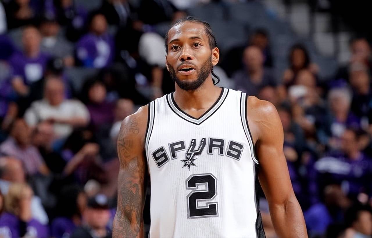 狂胜41分！快船5连胜强势收官2025，伦纳德33+5+5统治赛场