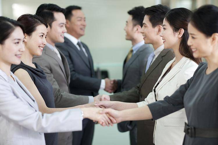 商务礼仪师是做什么的?怎么报考,报考条件及作用有哪些?含金量高不高?