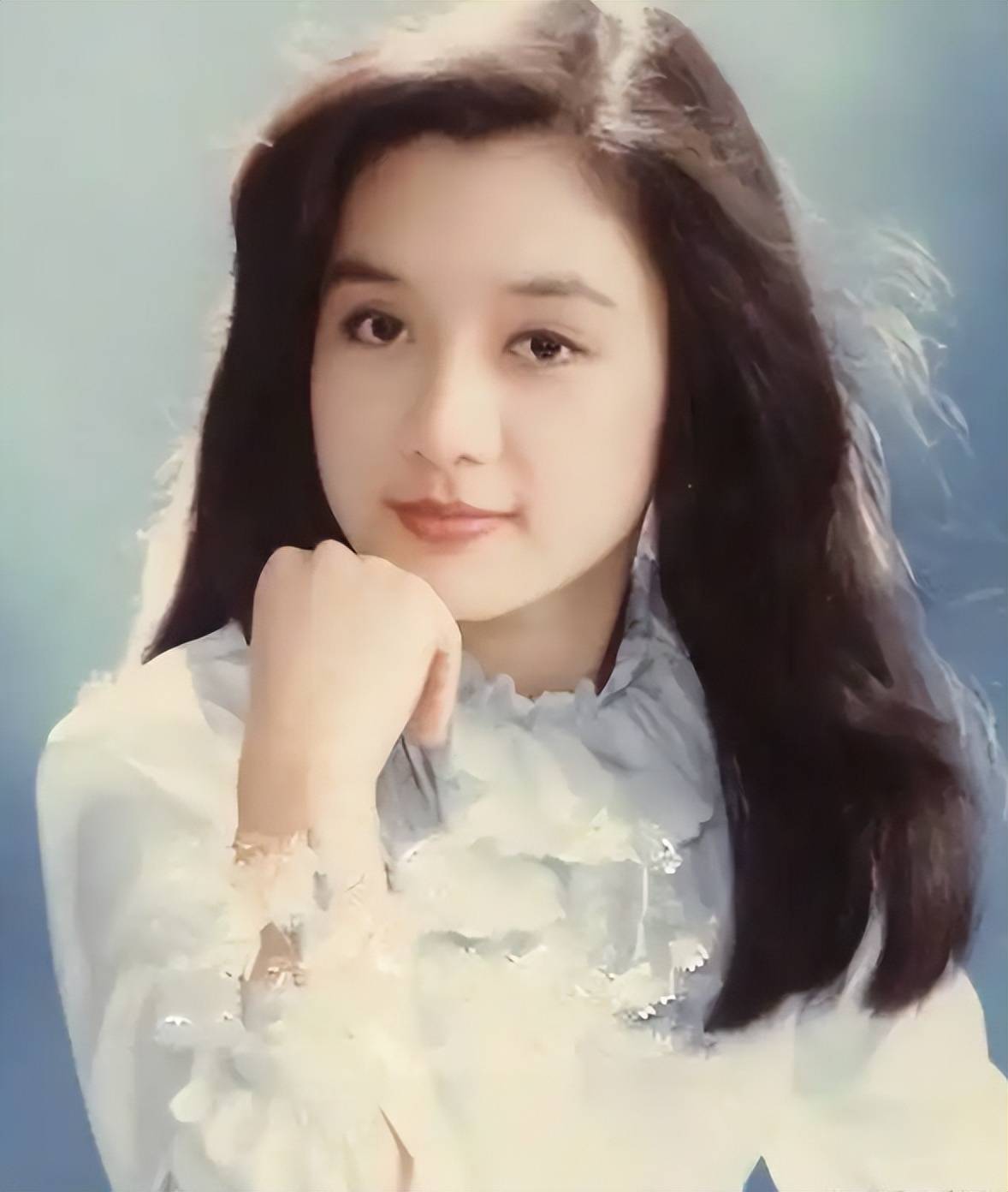 女方身份被扒,曾与林青霞齐名